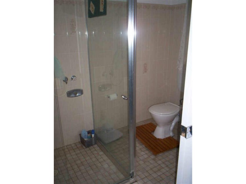 18 Grand Avenue, Westmead NSW 2145