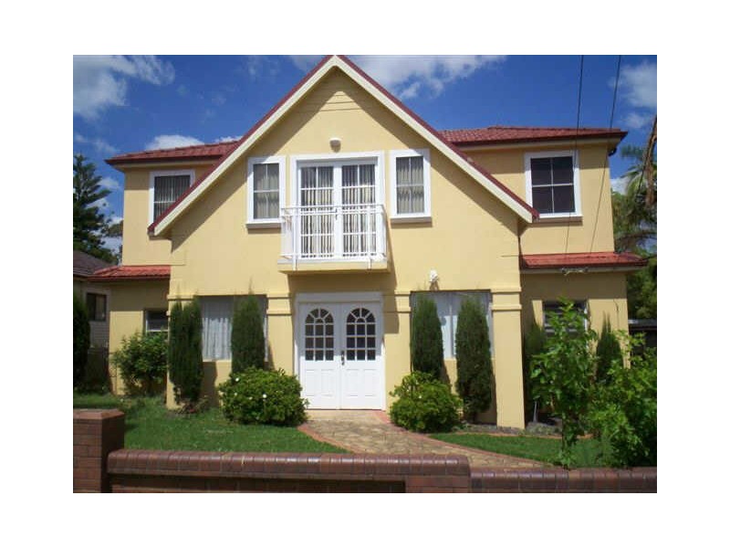 18 Grand Avenue, Westmead NSW 2145