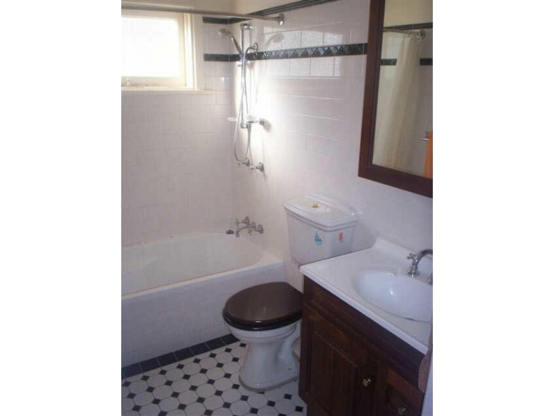 22 Joyner Street, Westmead NSW 2145