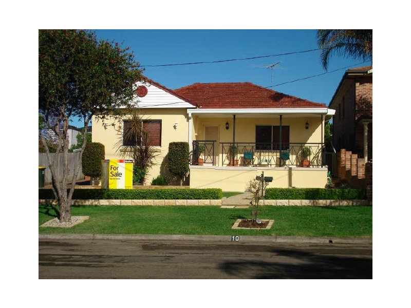 10 Robilliard Street, Mays Hill NSW 2145