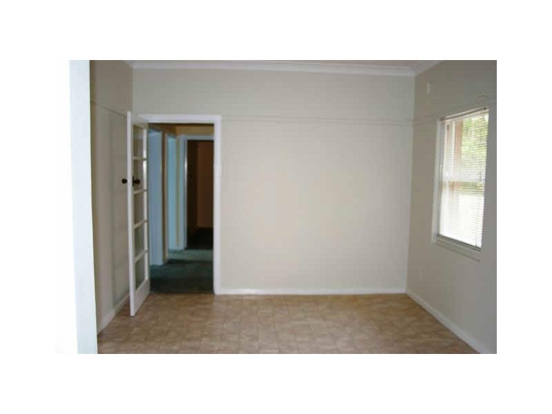 9 Booth Street, Westmead NSW 2145