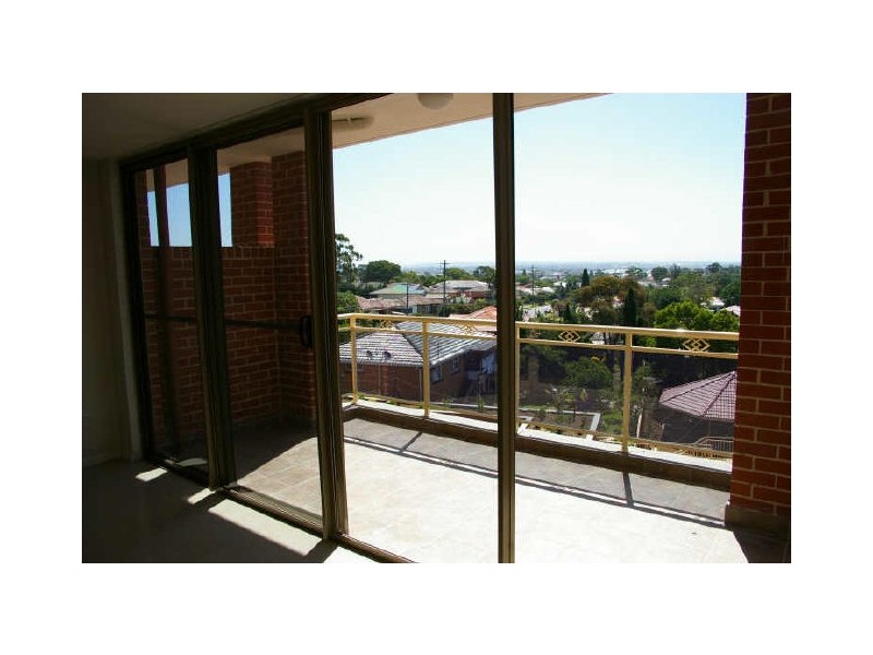 548-556 Woodville Road, Guildford NSW 2161