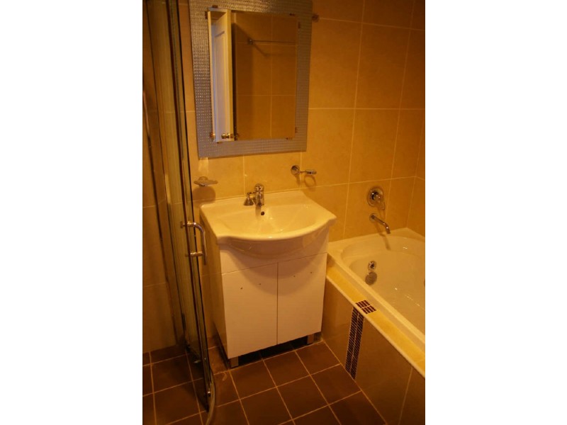 548-556 Woodville Road, Guildford NSW 2161