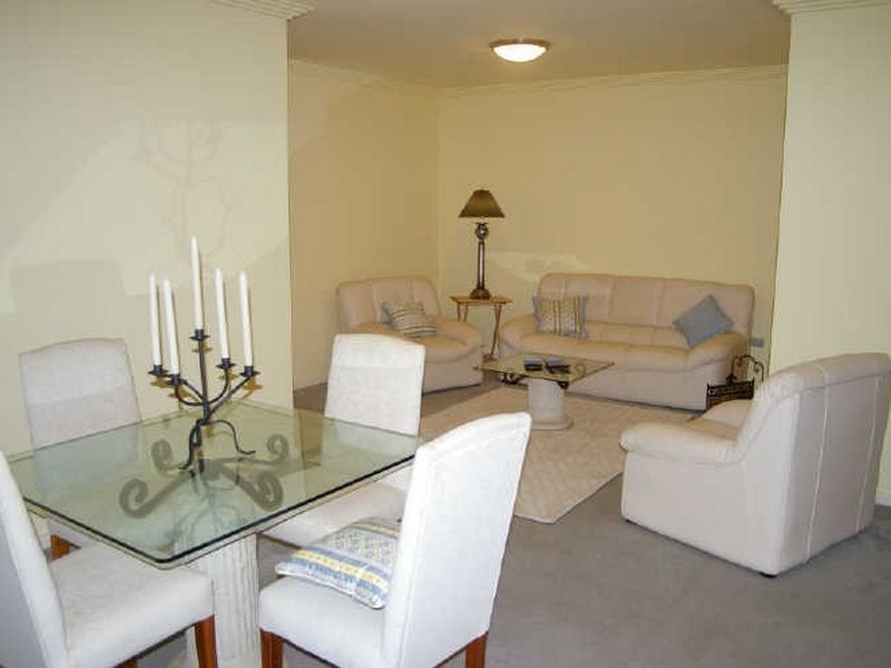 17/31-33 Moss Place, Westmead NSW 2145