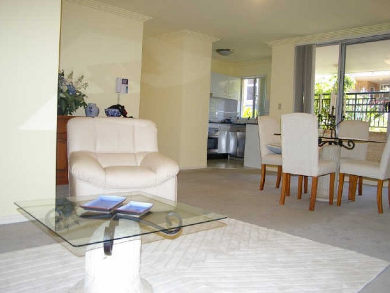 17/31-33 Moss Place, Westmead NSW 2145