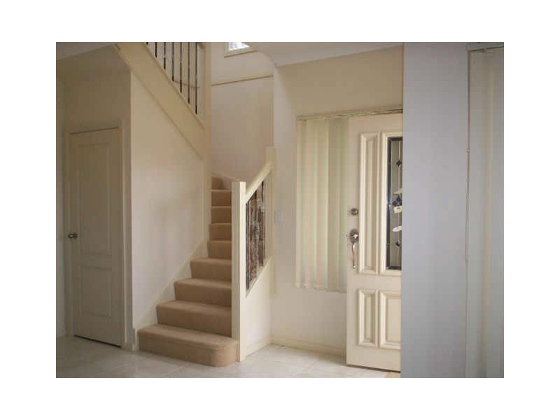 2B Broxbourne Street, Westmead NSW 2145