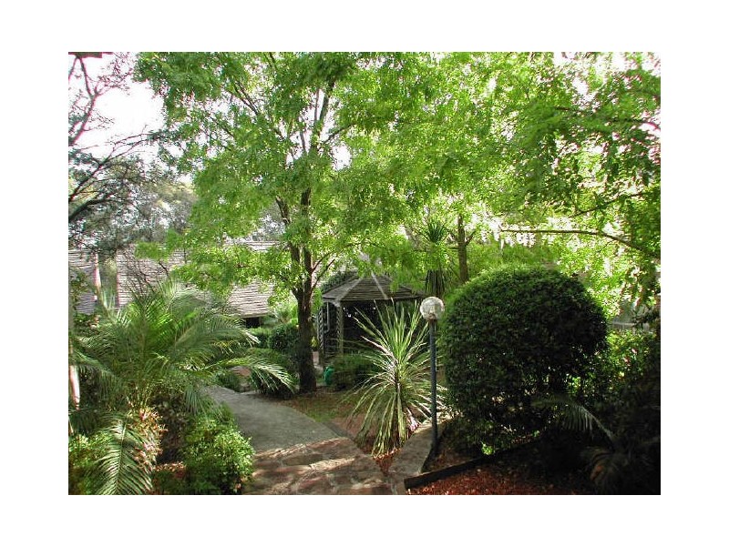 132/40 Strathalbyn Drive, Oatlands NSW 2117