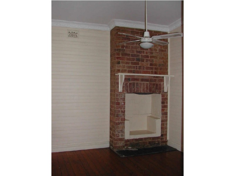 10 Manchester Rd, Auburn NSW 2144