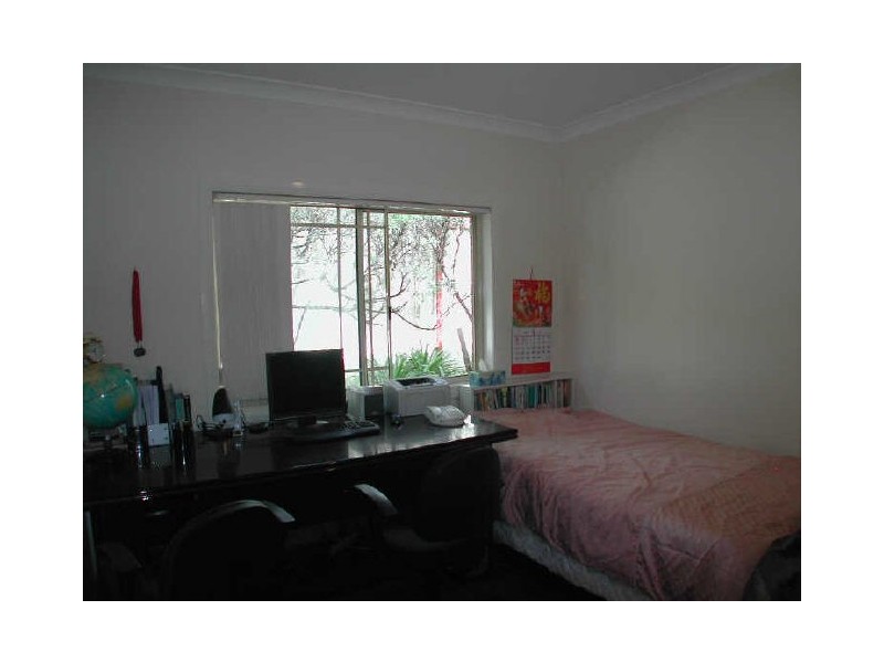 12A Booth St, Westmead NSW 2145