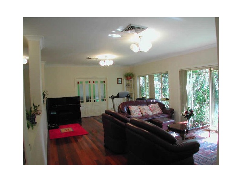 12A Booth St, Westmead NSW 2145