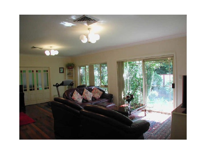 12A Booth St, Westmead NSW 2145