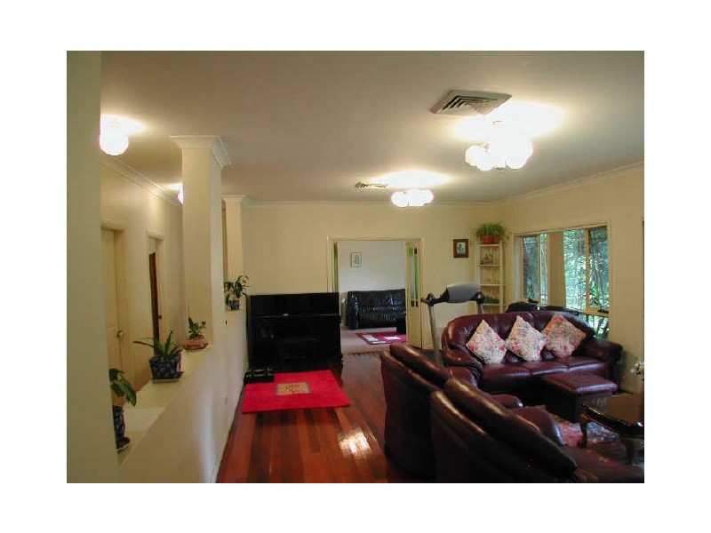 12A Booth St, Westmead NSW 2145