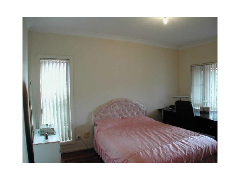 12A Booth St, Westmead NSW 2145