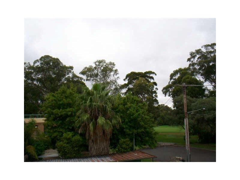 10/4 Alexandra Avenue, Westmead NSW 2145