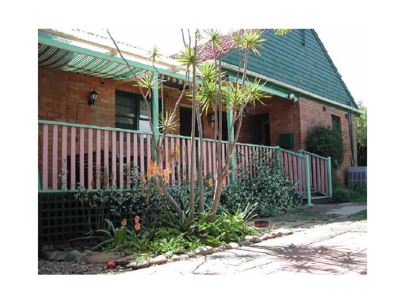 6 Macarthur Crescent, Westmead NSW 2145