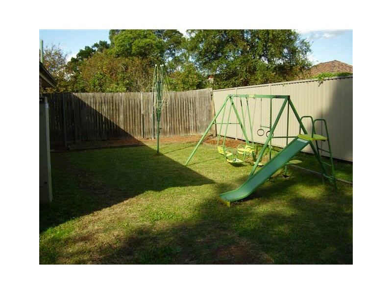 2/44 Alexandra Avenue, Westmead NSW 2145