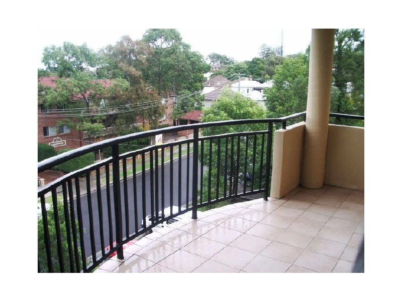 15/10-14 Gladstone Street, North Parramatta NSW 2151