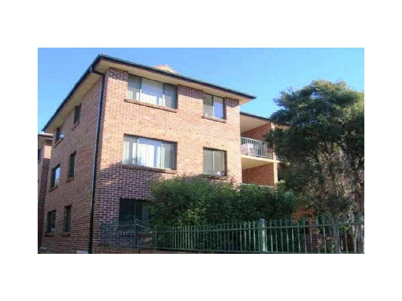 3/10-12 Bailey Street, Westmead NSW 2145