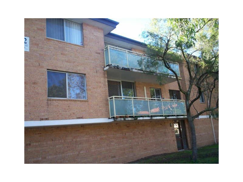 6/32 Sherwood Road, Merrylands NSW 2160
