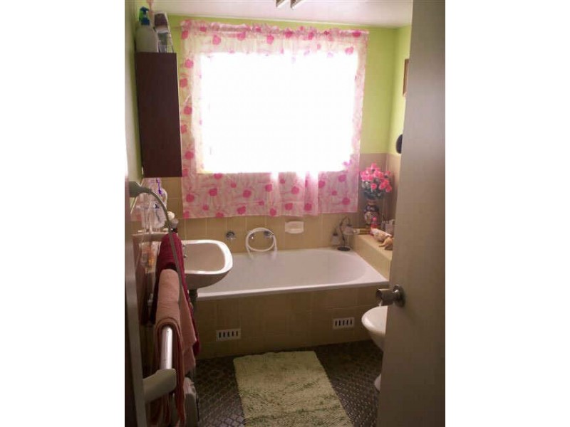 6/32 Sherwood Road, Merrylands NSW 2160