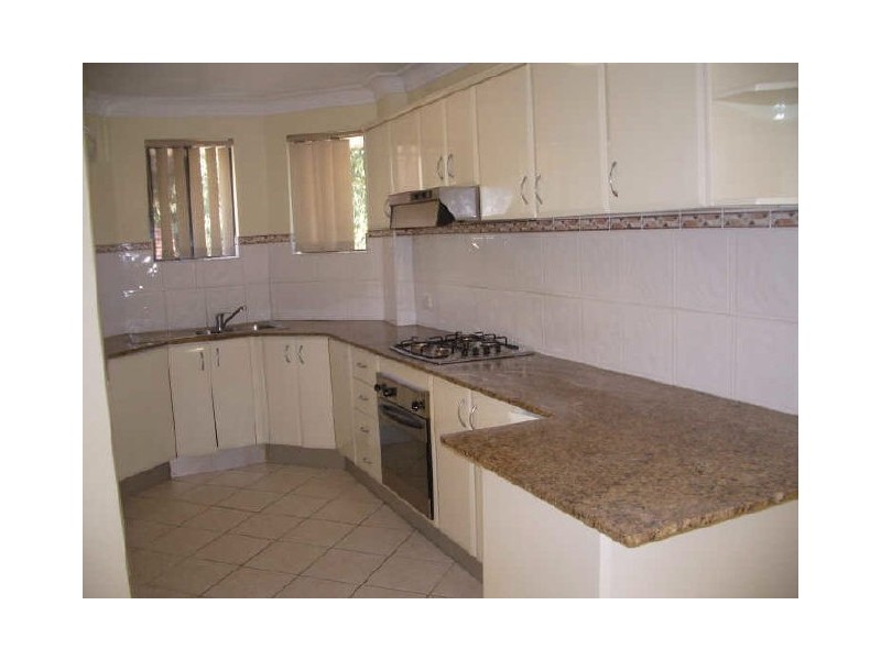 4/2-6 Mowle Street, Westmead NSW 2145