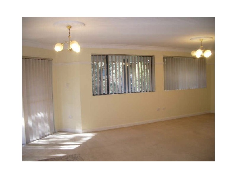 4/2-6 Mowle Street, Westmead NSW 2145