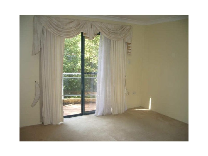 4/2-6 Mowle Street, Westmead NSW 2145