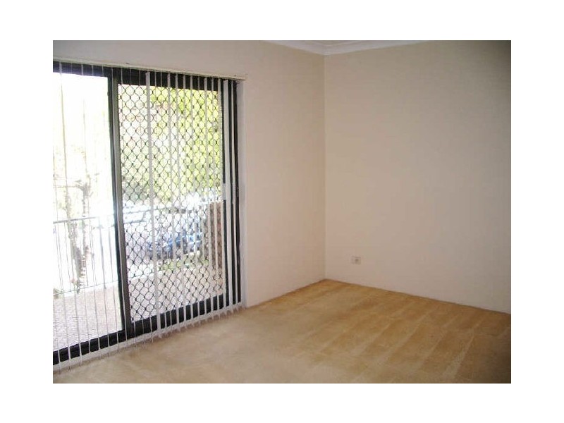 2/19 Helen Street, Westmead NSW 2145