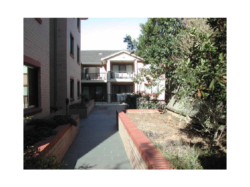 7/8-12 Alexandra Avenue, Westmead NSW 2145