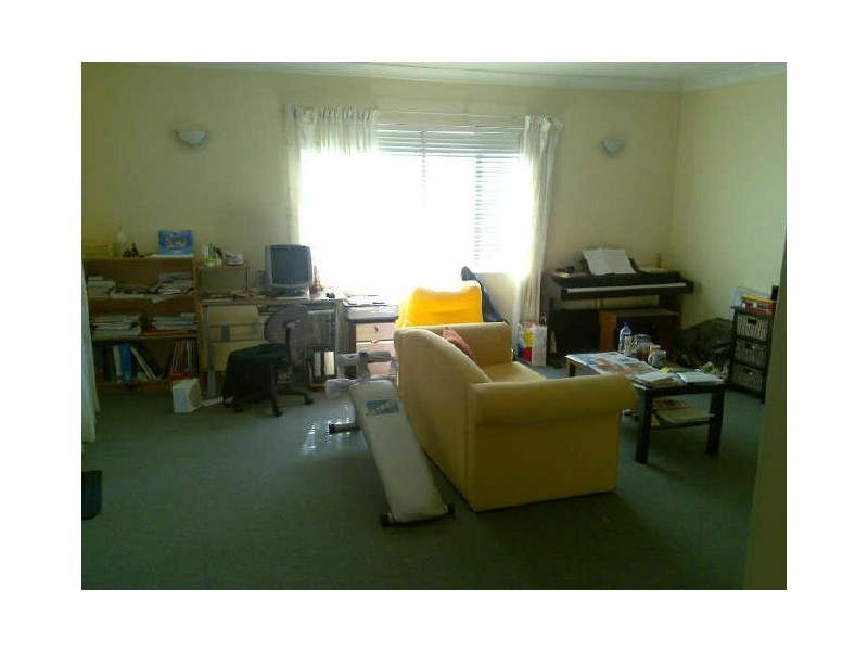 2/14 Alfred Street, Westmead NSW 2145