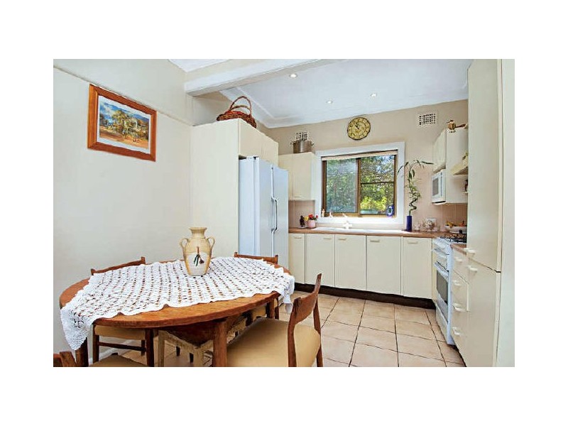 20 Drew Street, Westmead NSW 2145