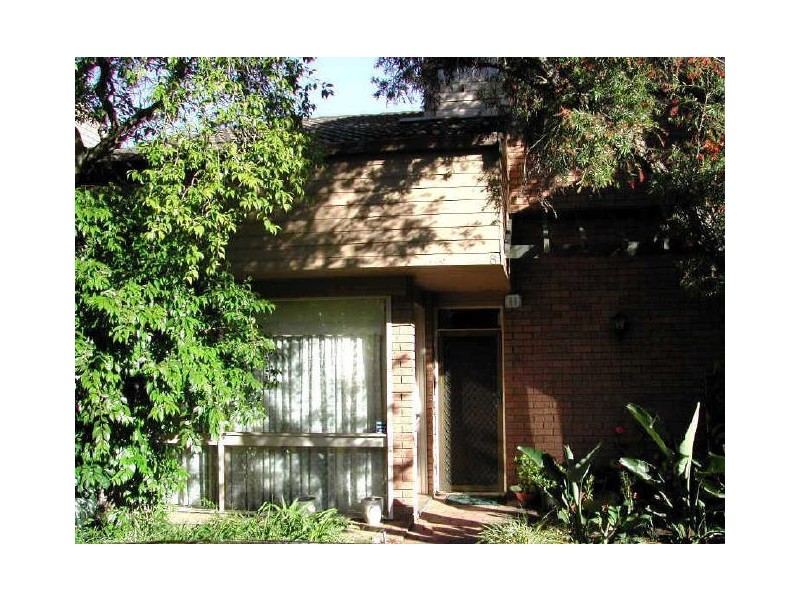 8/2-12 Frances Street, Northmead NSW 2152