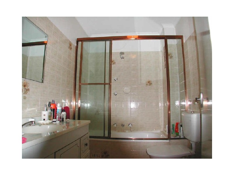 8/2-12 Frances Street, Northmead NSW 2152