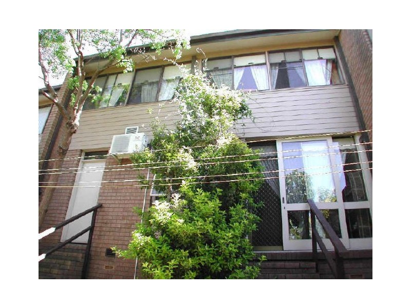 8/2-12 Frances Street, Northmead NSW 2152