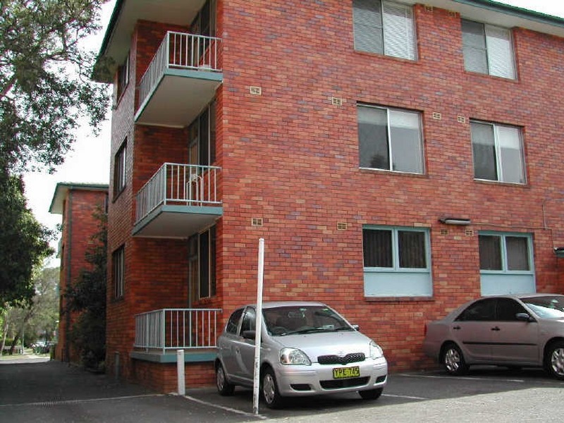 8/11 Queens Road, Westmead NSW 2145