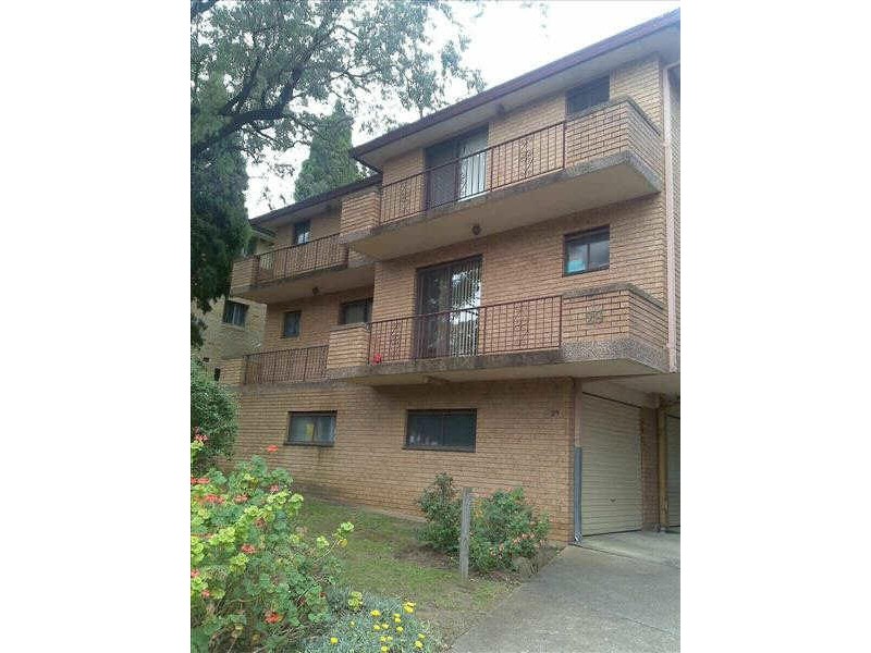 1/29 Queens Road, Westmead NSW 2145