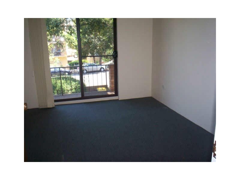 1/29 Queens Road, Westmead NSW 2145