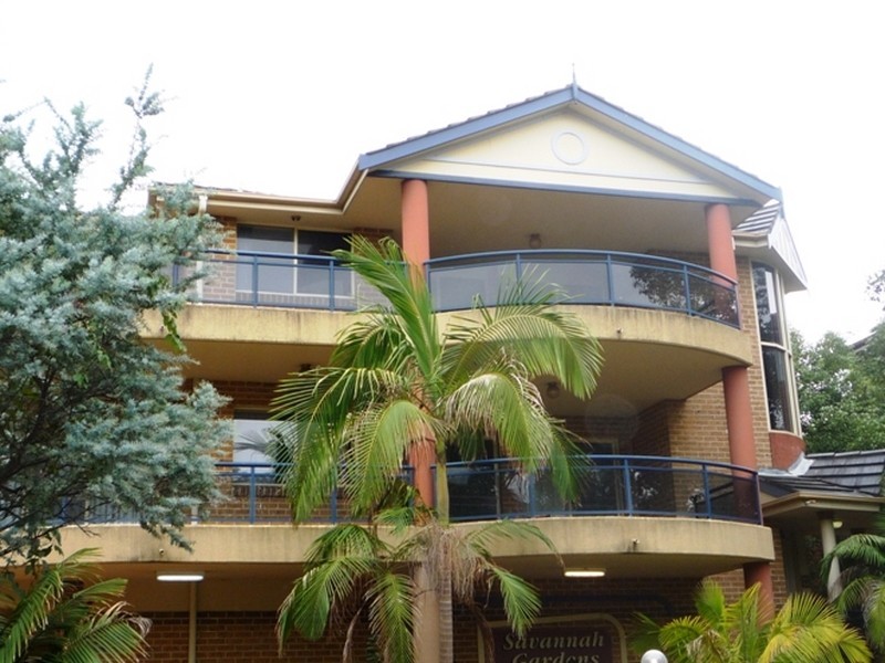 8/21 Queens Road, Westmead NSW 2145