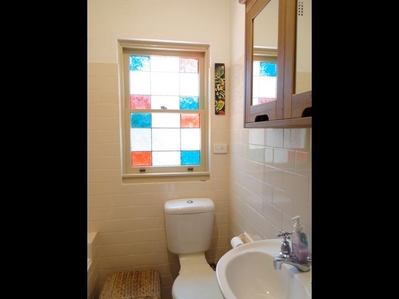 2 Curtin Place, Westmead NSW 2145