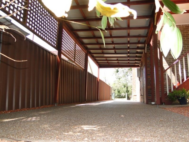 2 Curtin Place, Westmead NSW 2145