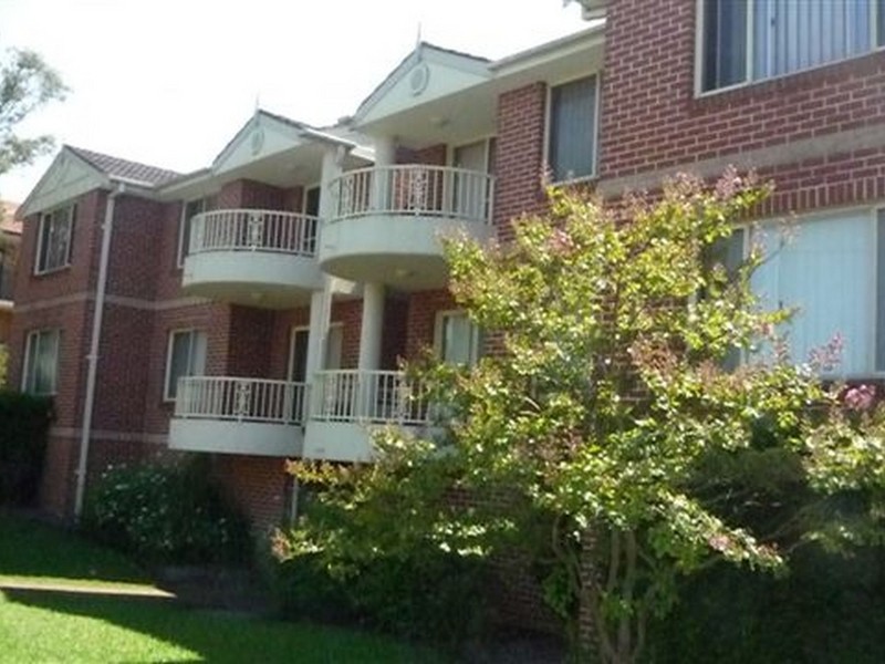 10/65 Good Street, Westmead NSW 2145