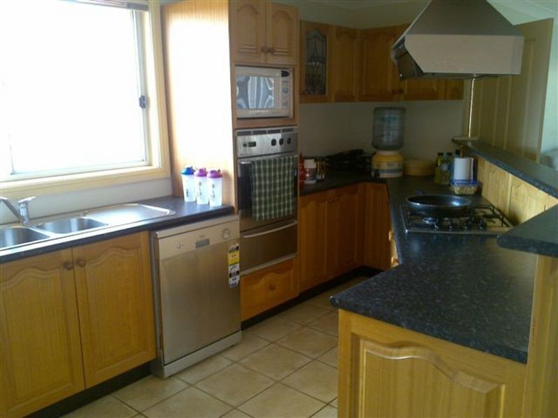 15 Ralph Street, Westmead NSW 2145