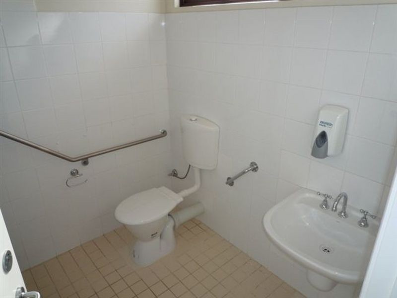 7 Helen Street, Westmead NSW 2145