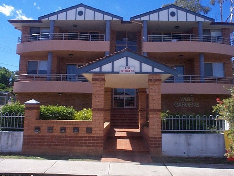 11/1-3 Belgian Street, Westmead NSW 2145