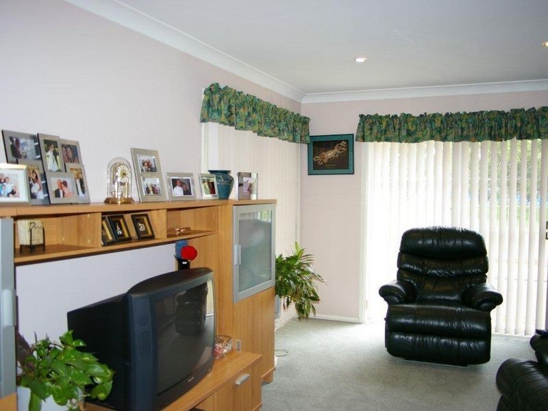 6 Radiata Avenue, Baulkham Hills NSW 2153