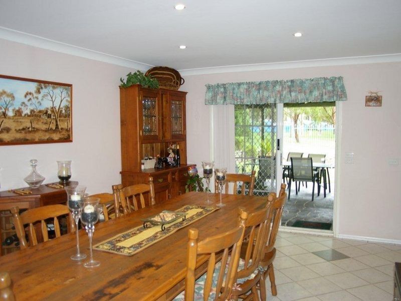 6 Radiata Avenue, Baulkham Hills NSW 2153