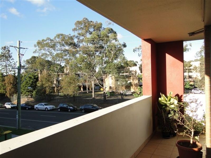 6/174-176 Bridge Road, Westmead NSW 2145
