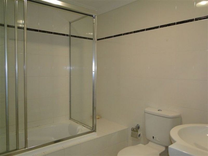 6/174-176 Bridge Road, Westmead NSW 2145