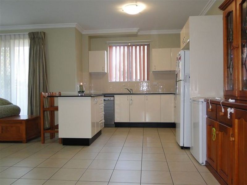 6/174-176 Bridge Road, Westmead NSW 2145