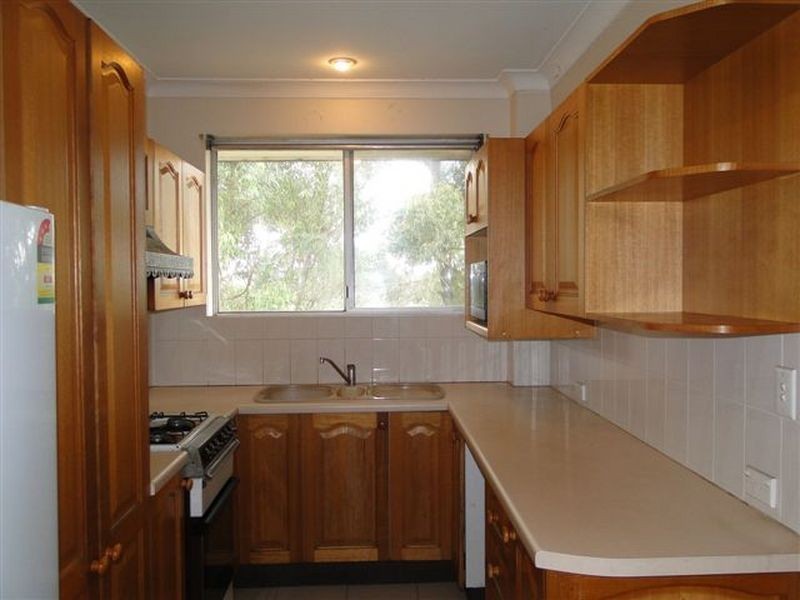 10/11 Good Street, Westmead NSW 2145